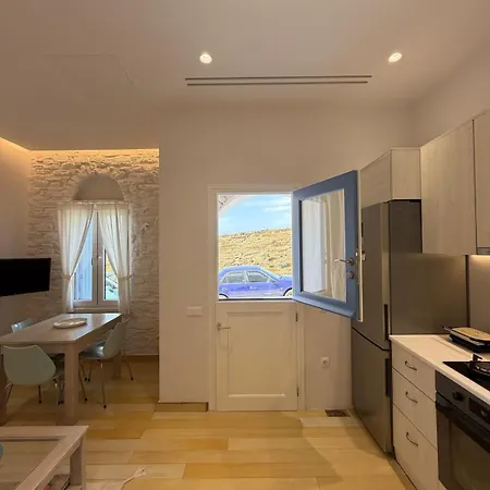 Small Pyrgos Apartmán *
